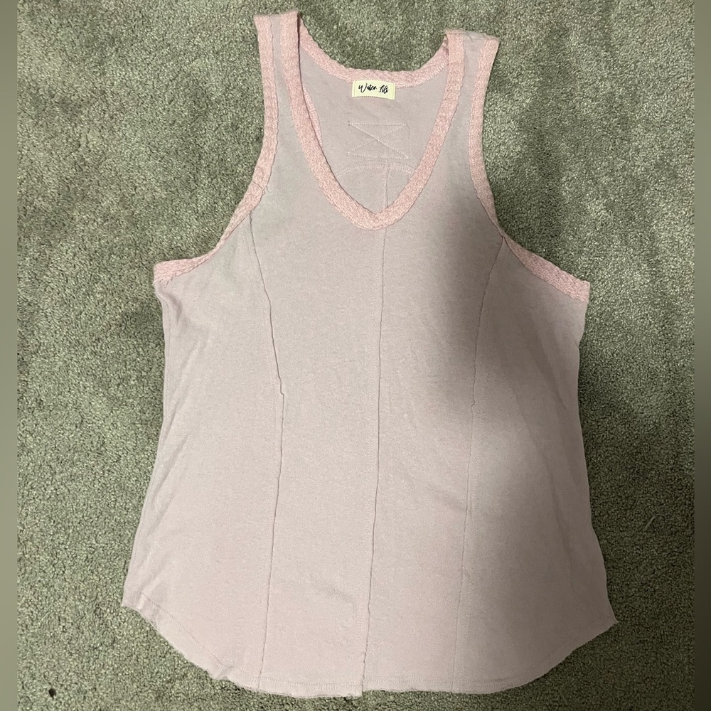 Loose - fit racer back womens tank top size L
